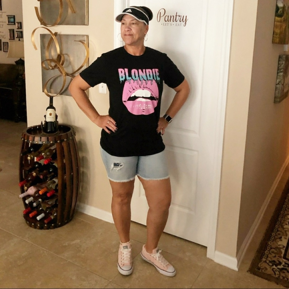 👄BLONDIE drooling lips graphic Tee